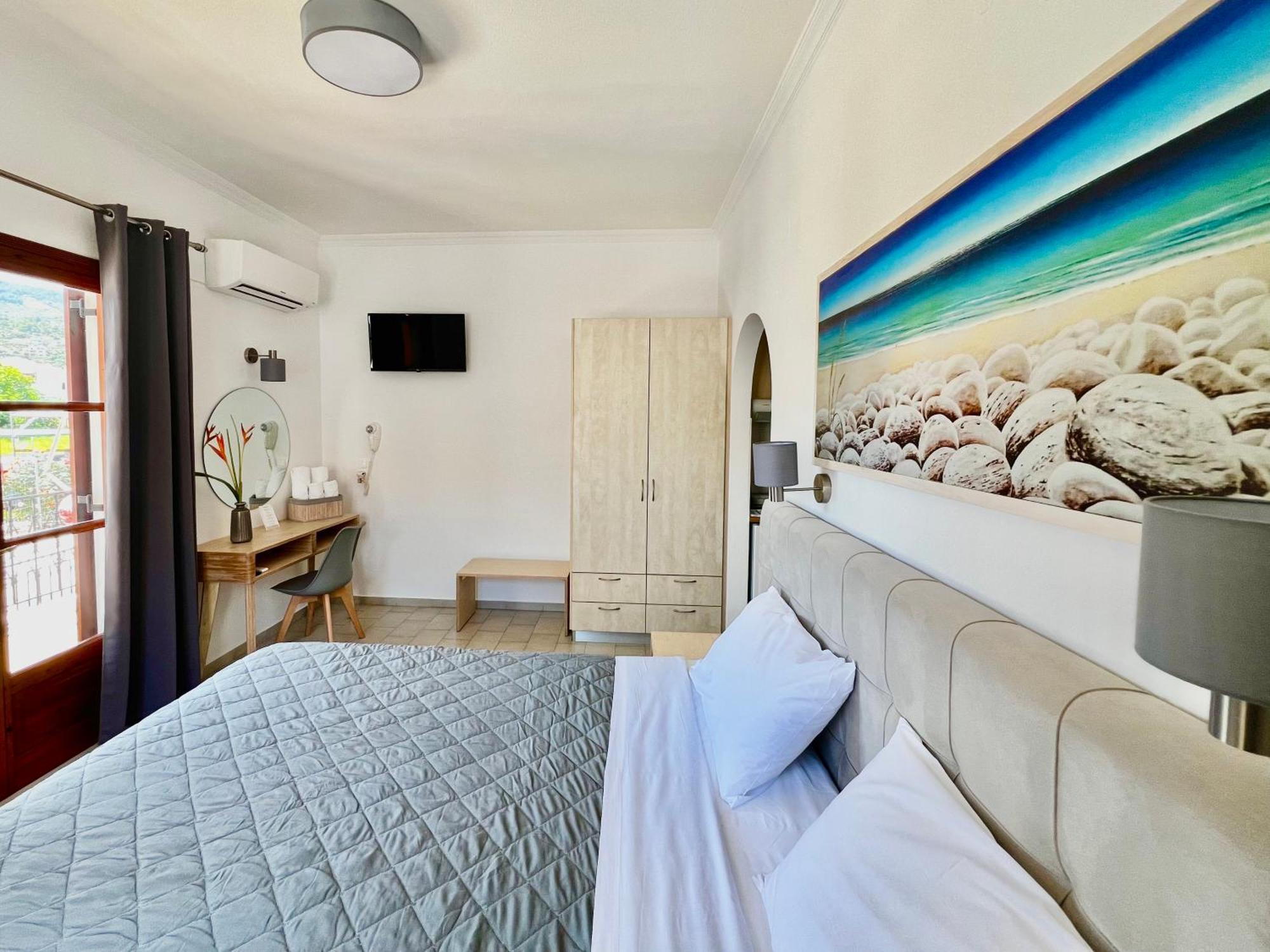 Athanasia Apartments Skiathos stad Exteriör bild